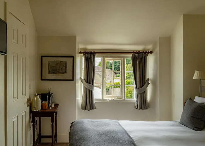 The Bell Inn